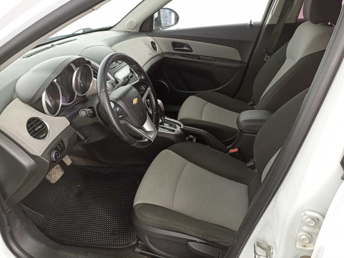 Chevrolet Cruze б/у, 2013, Автоматическая. Фото: #15