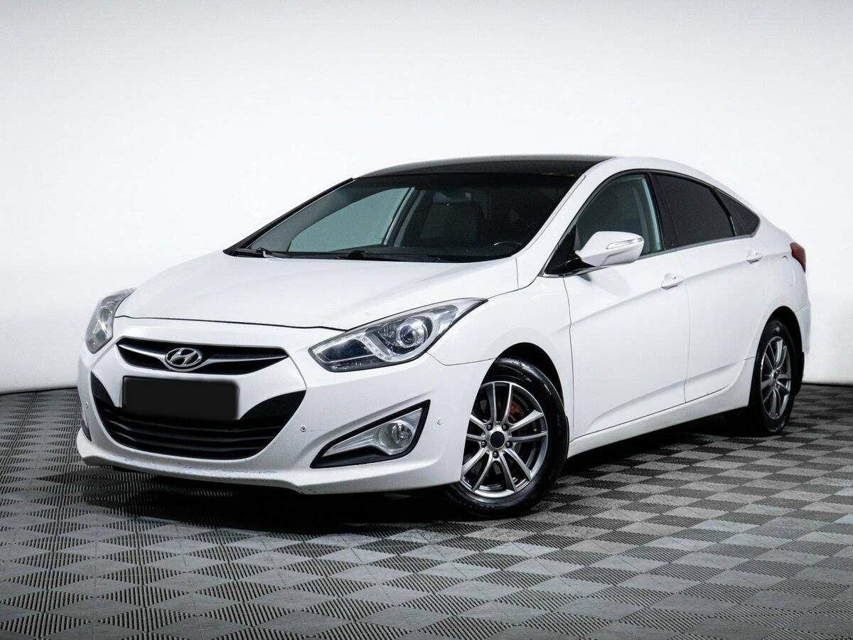 Hyundai i40 б/у, 2013, Автоматическая. Фото: #0