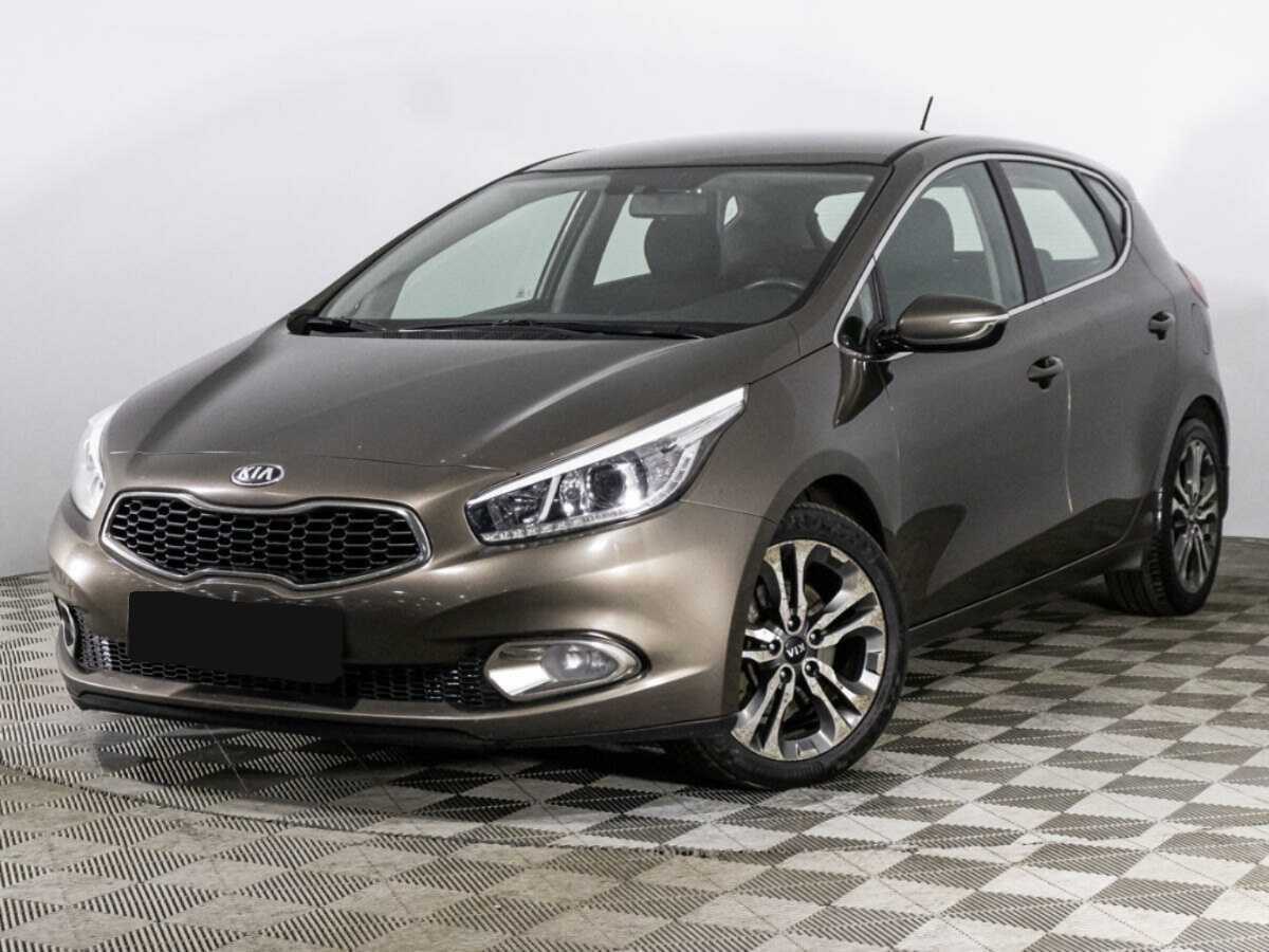 Kia Ceed б/у, 2014, Автоматическая. Фото: #0