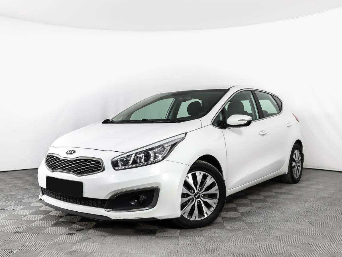Kia Ceed б/у, 2018, Роботизированная. Посмотреть фото