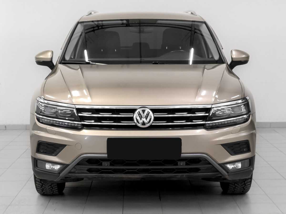 Volkswagen Tiguan б/у, 2018, Роботизированная. Фото: #1