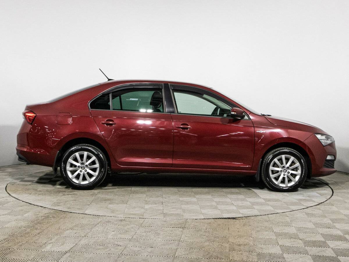 Skoda Rapid б/у, 2021, Автоматическая. Фото: #3