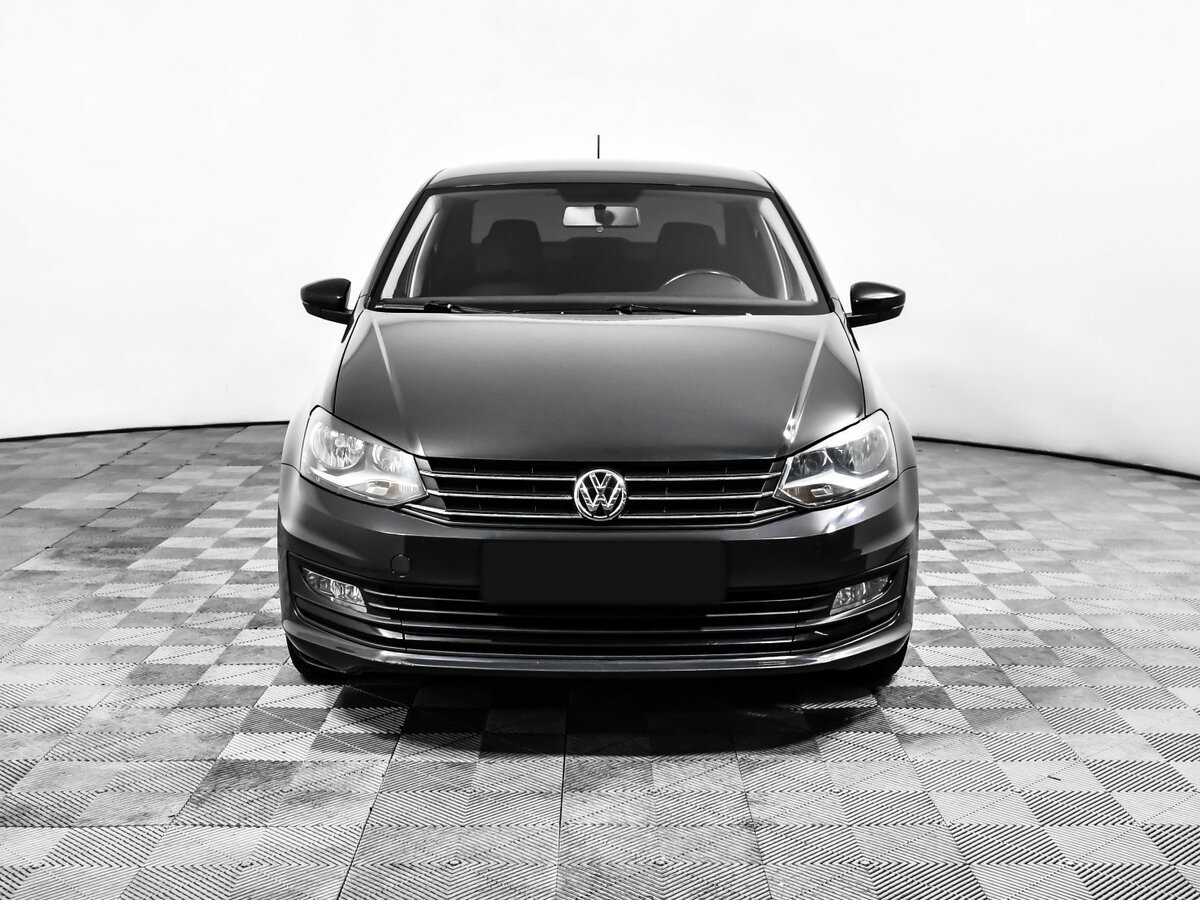 Volkswagen Polo б/у, 2017, Автоматическая. Фото: #1