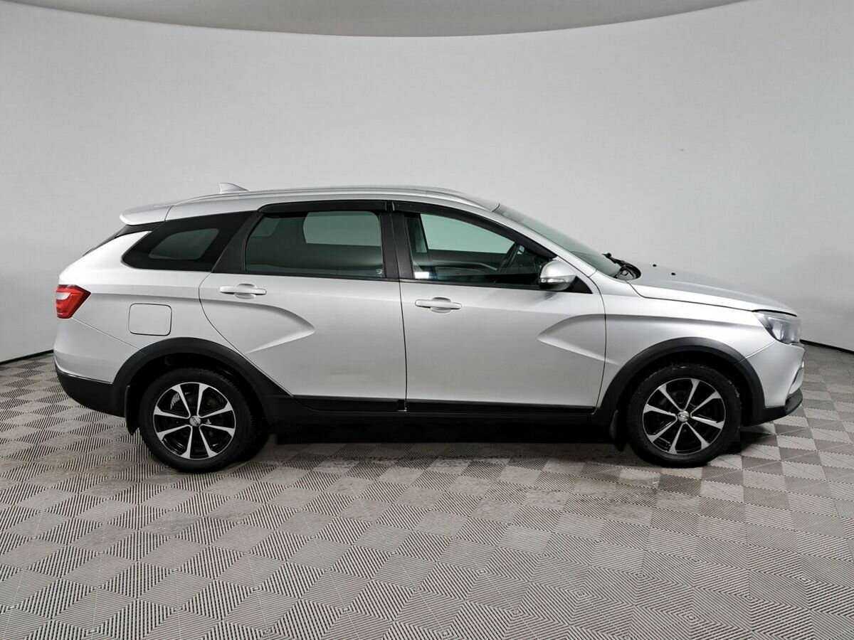 Lada (ВАЗ) Vesta б/у, 2018, Механическая. Фото: #3