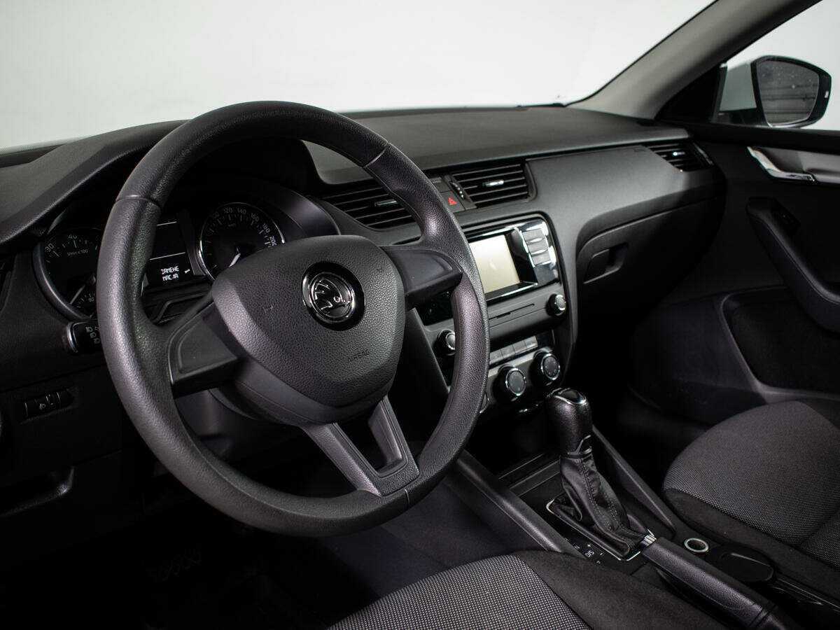 Skoda Octavia б/у, 2016, Автоматическая. Фото: #9