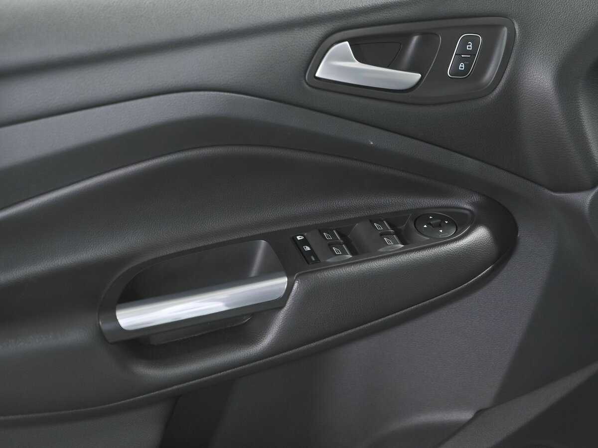 Ford Kuga б/у, 2018, Автоматическая. Фото: #13