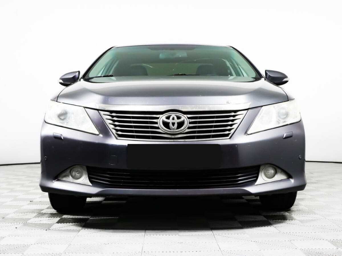 Toyota Camry б/у, 2012, Автоматическая. Фото: #1