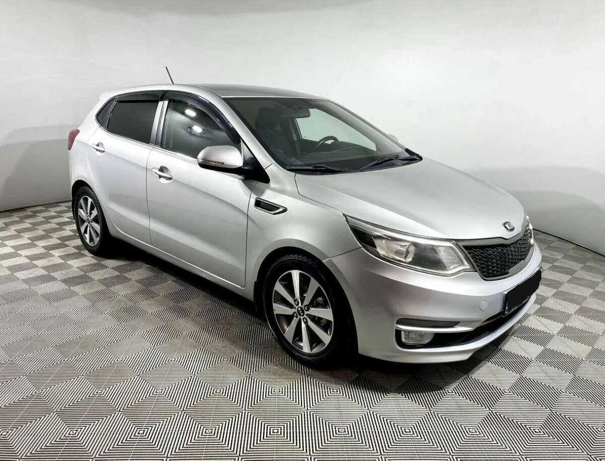 Kia Rio б/у, 2017, Автоматическая. Фото: #2