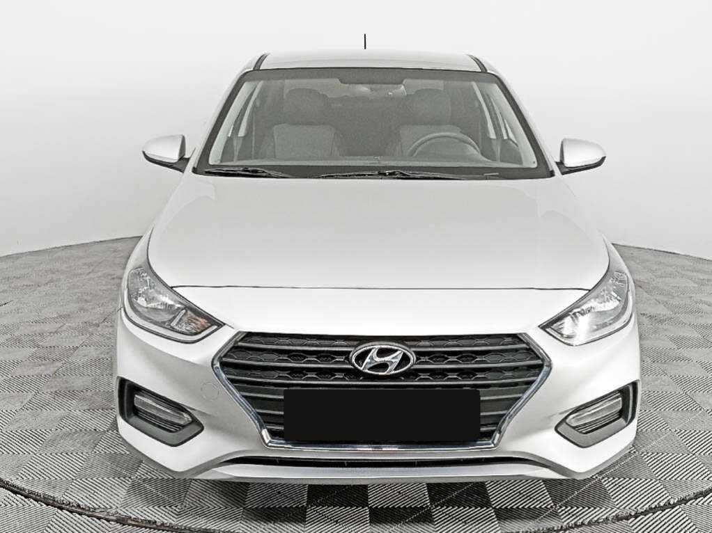 Hyundai Solaris б/у, 2017, Автоматическая. Фото: #1