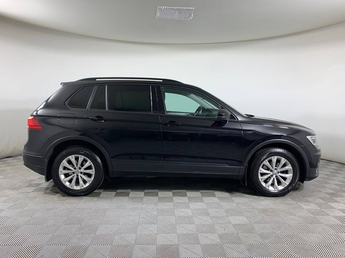 Volkswagen Tiguan б/у, 2019, Роботизированная. Фото: #3