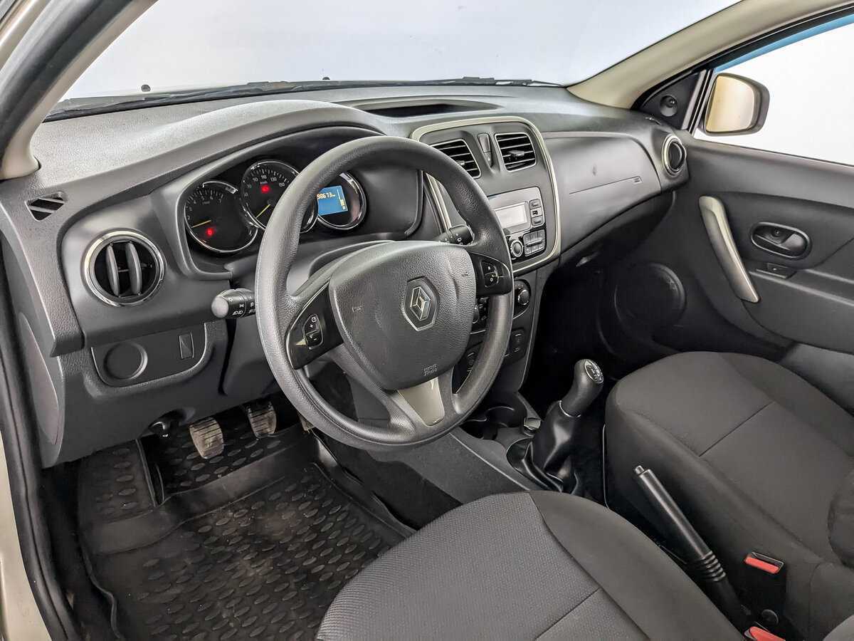 Renault Sandero б/у, 2018, Механическая. Фото: #15