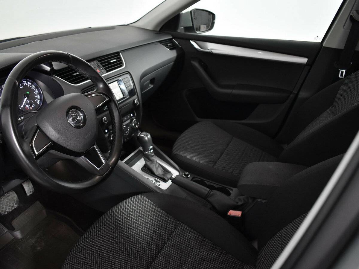 Skoda Octavia б/у, 2015, Автоматическая. Фото: #8
