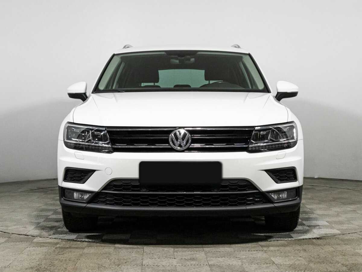 Volkswagen Tiguan б/у, 2018, Роботизированная. Фото: #0