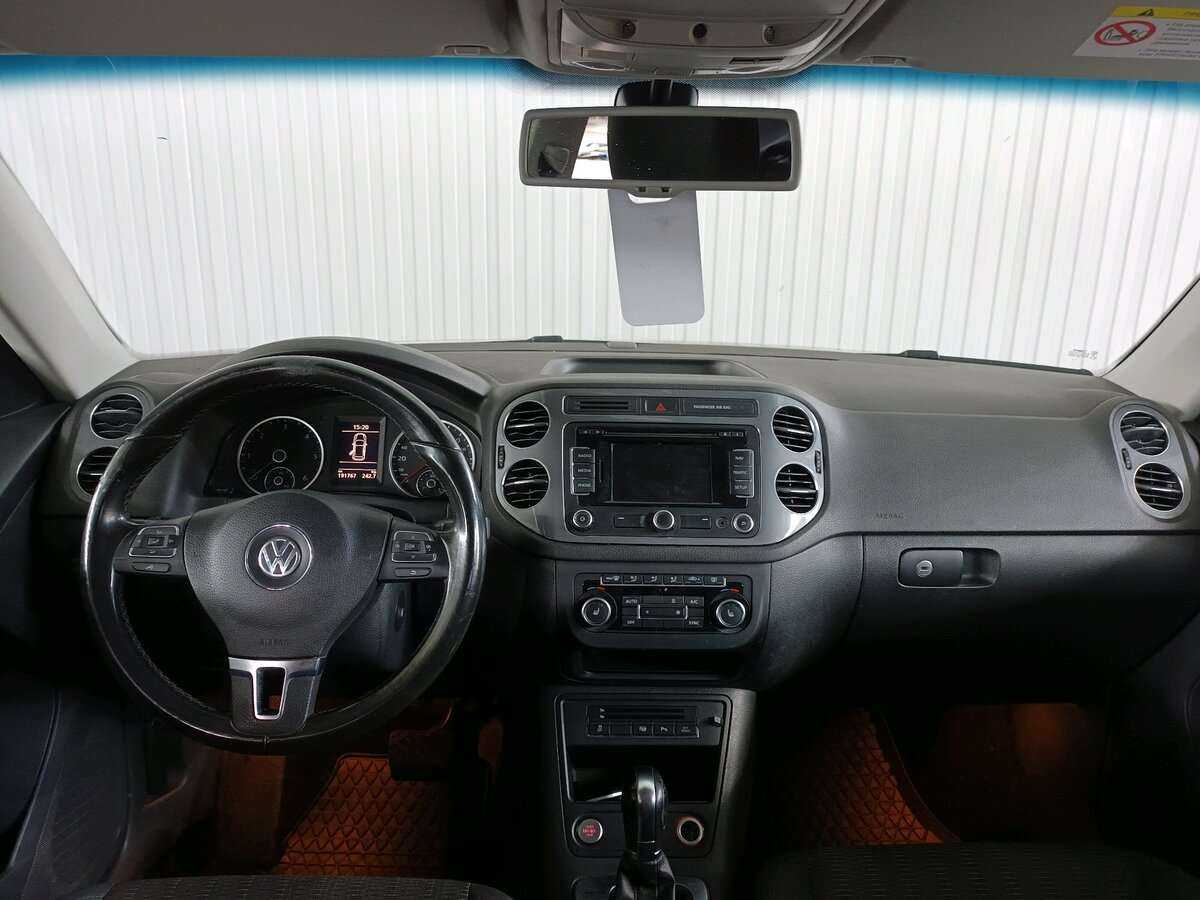 Volkswagen Tiguan б/у, 2013, Автоматическая. Фото: #8