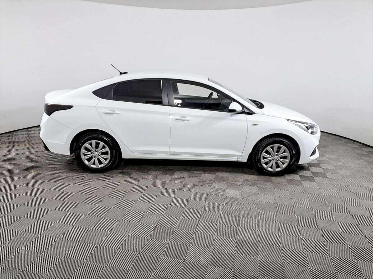 Hyundai Solaris б/у, 2019, Автоматическая. Фото: #3