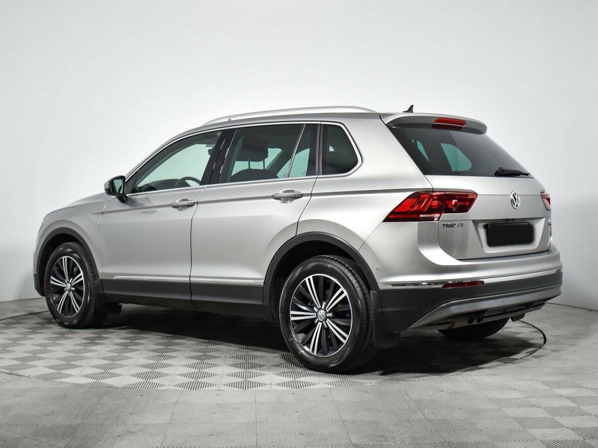 Volkswagen Tiguan б/у, 2017, Роботизированная. Фото: #4