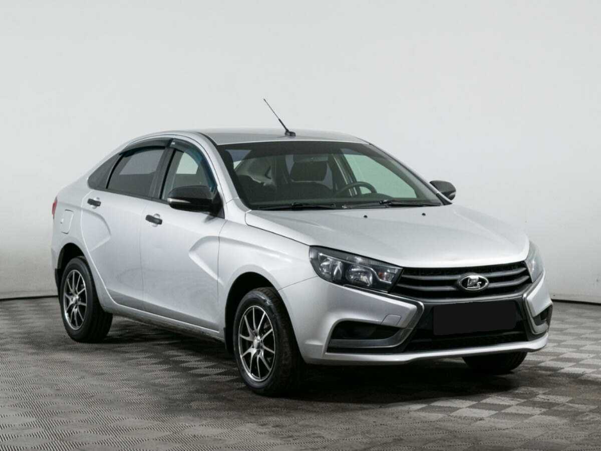 Lada (ВАЗ) Vesta б/у, 2017, Механическая. Фото: #2