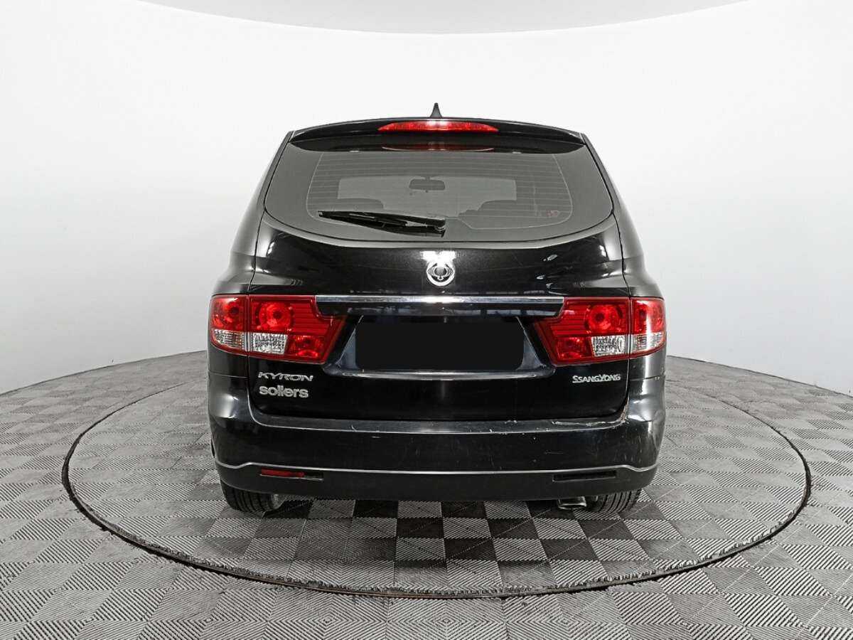 SsangYong Kyron б/у, 2012, Механическая. Фото: #5