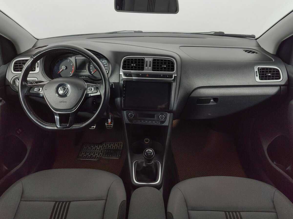 Volkswagen Polo б/у, 2016, Механическая. Фото: #11