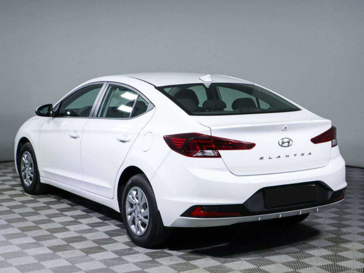 Hyundai Elantra б/у, 2020, Автоматическая. Фото: #5