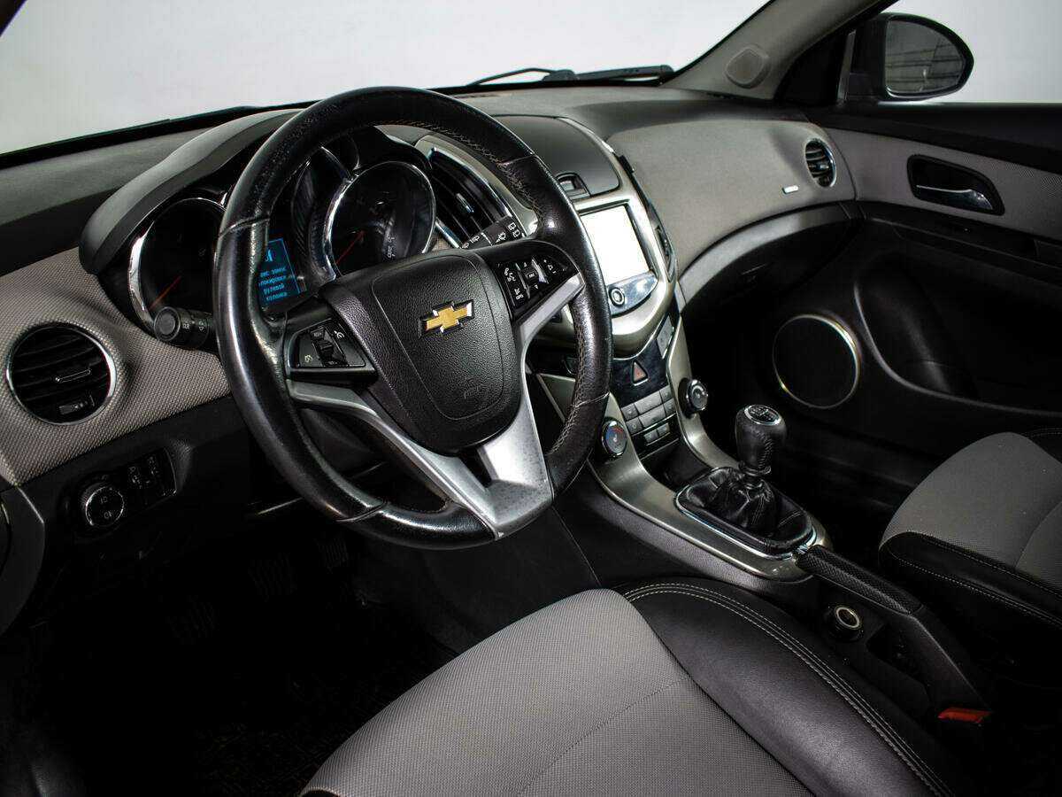 Chevrolet Cruze б/у, 2013, Механическая. Фото: #10