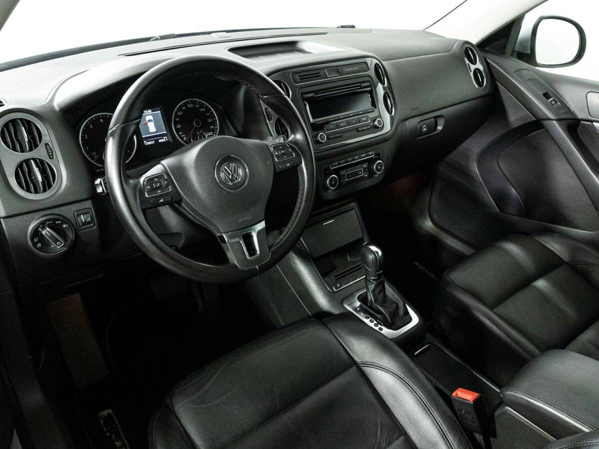 Volkswagen Tiguan б/у, 2012, Автоматическая. Фото: #10