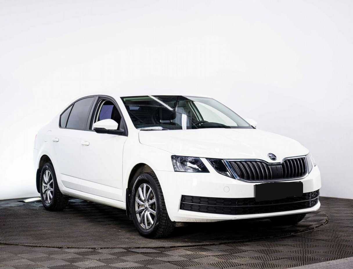 Skoda Octavia б/у, 2017, Автоматическая. Фото: #2