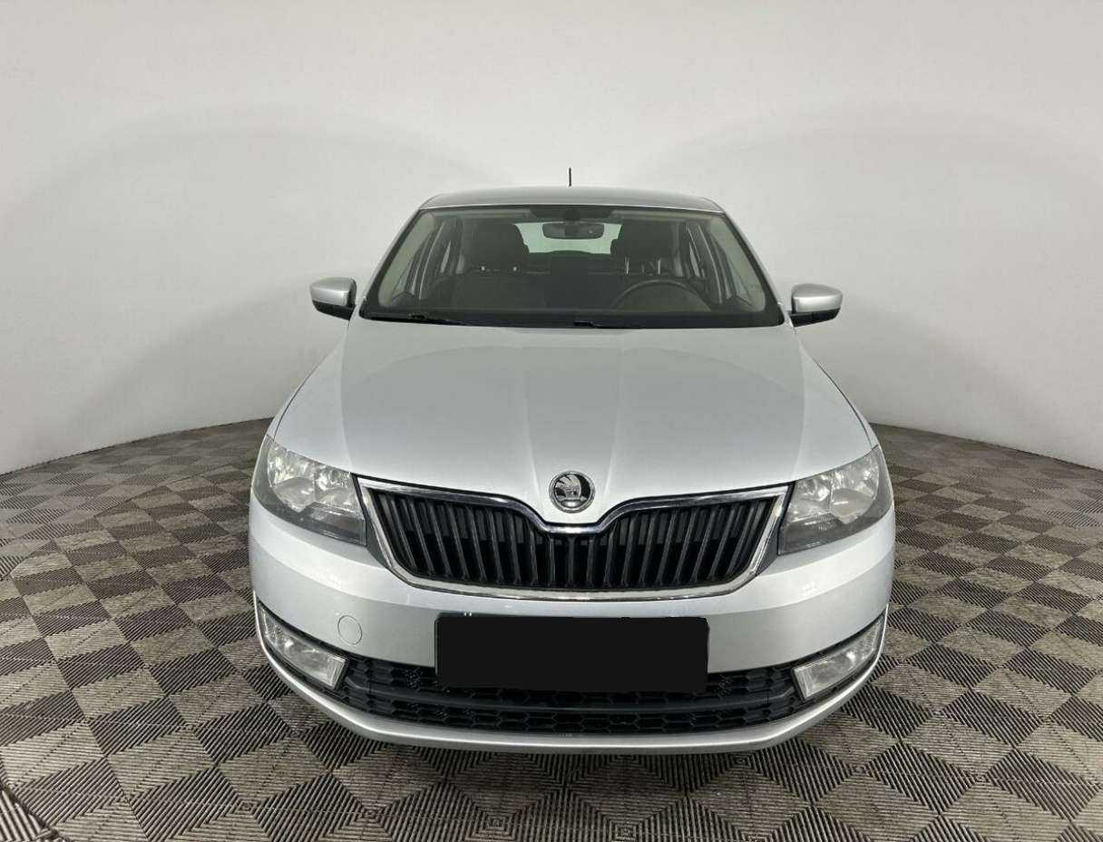 Skoda Rapid б/у, 2016, Механическая. Фото: #1