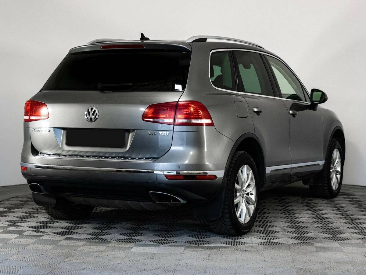 Volkswagen Touareg б/у, 2016, Автоматическая. Фото: #3