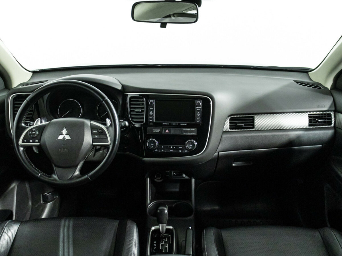 Mitsubishi Outlander б/у, 2014, Автоматическая. Фото: #12
