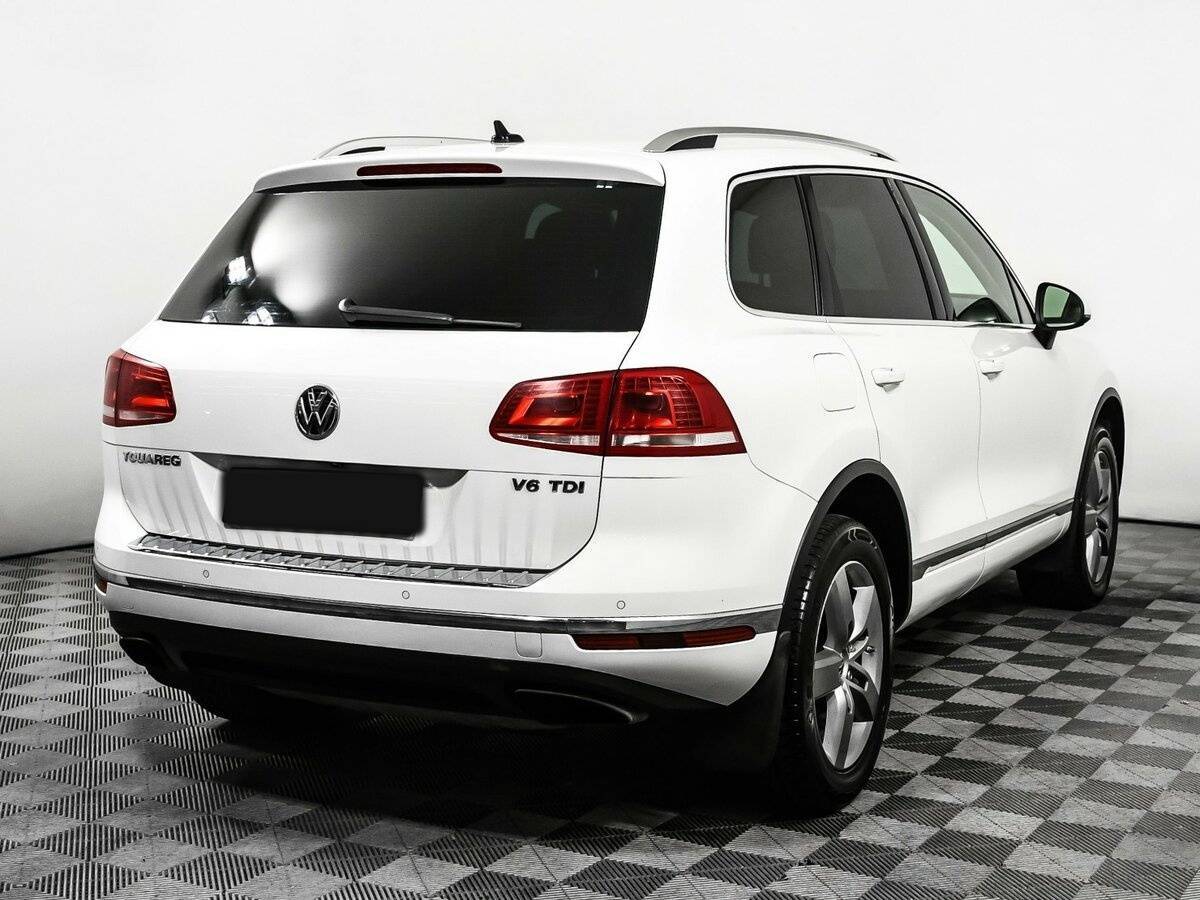 Volkswagen Touareg б/у, 2014, Автоматическая. Фото: #4