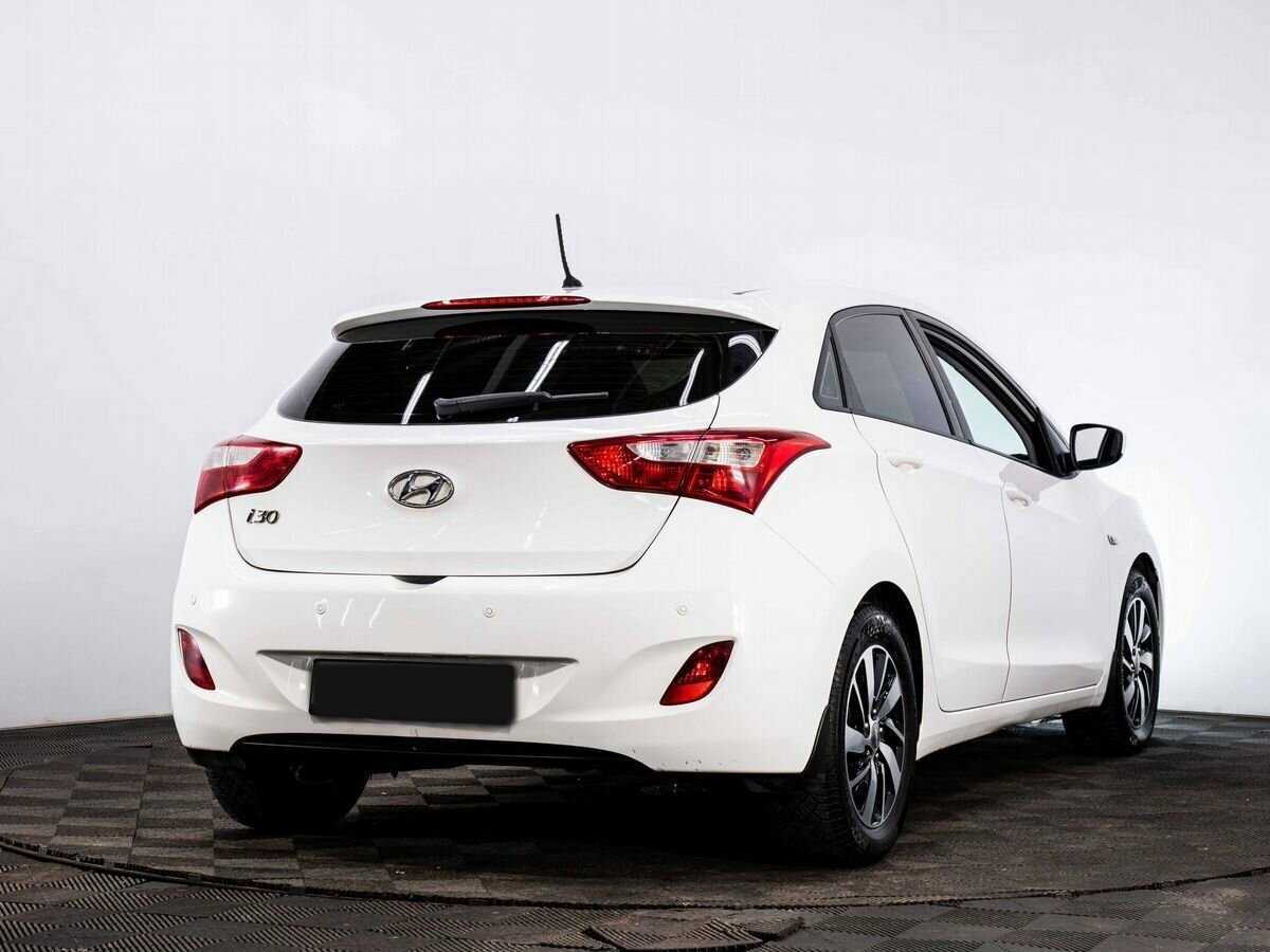 Hyundai i30 б/у, 2013, Автоматическая. Фото: #5