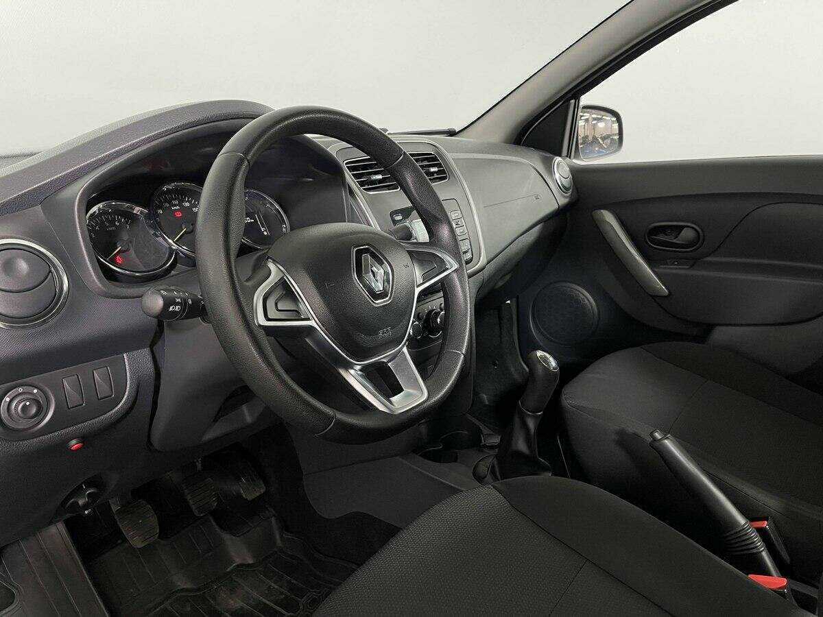 Renault Logan б/у, 2019, Механическая. Фото: #12