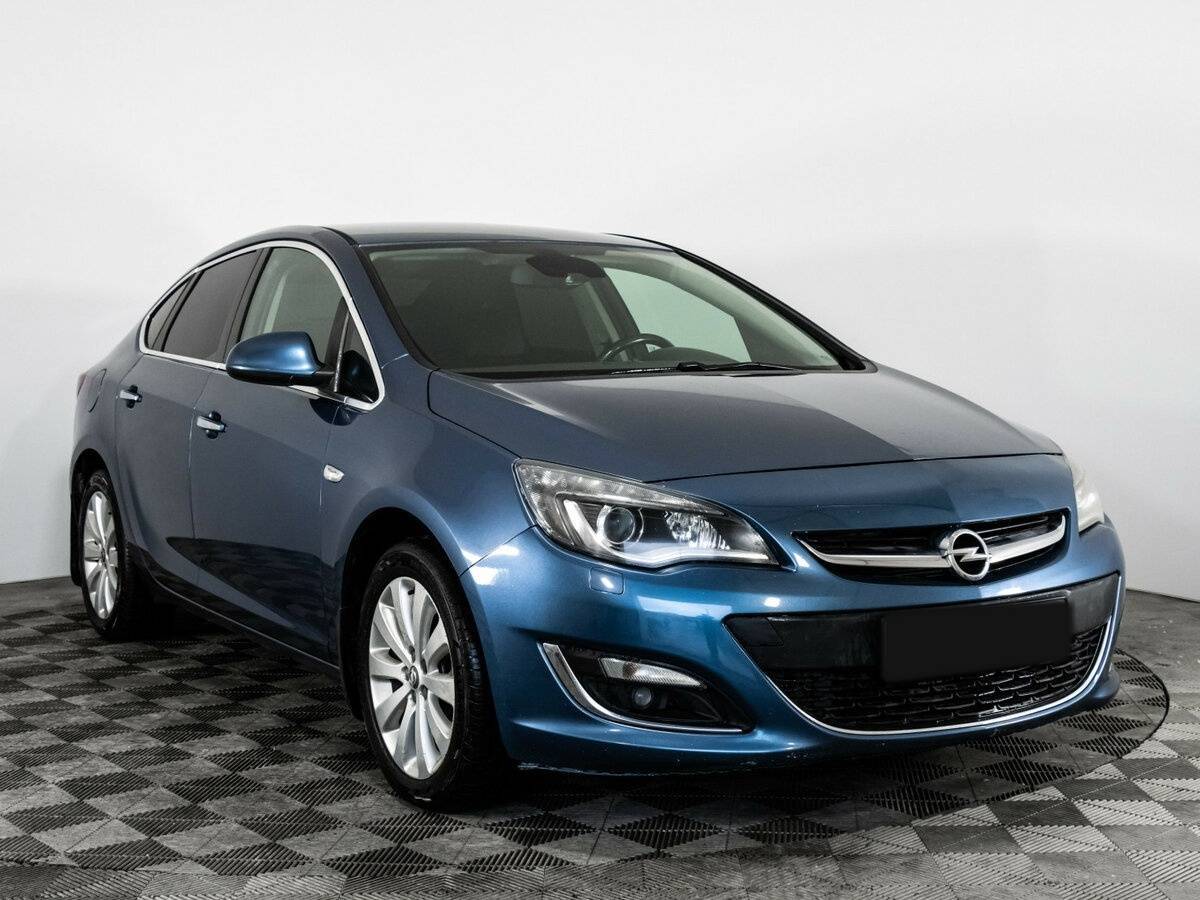 Opel Astra б/у, 2012, Автоматическая. Фото: #2