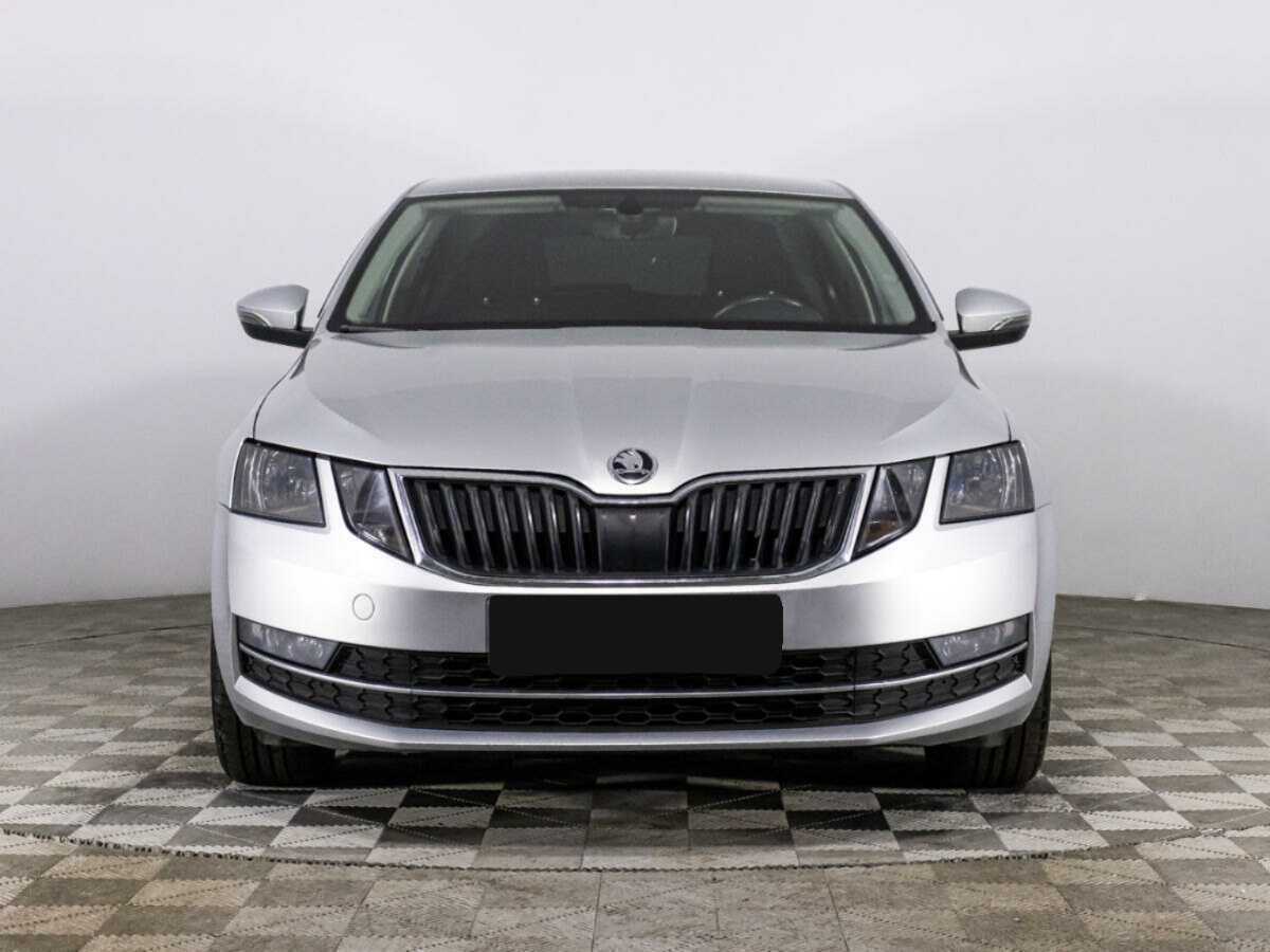 Skoda Octavia б/у, 2018, Механическая. Фото: #1