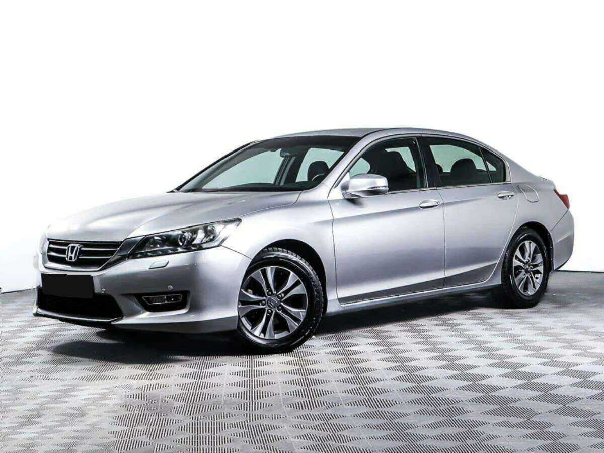 Honda Accord б/у, 2013, Автоматическая. Фото: #0