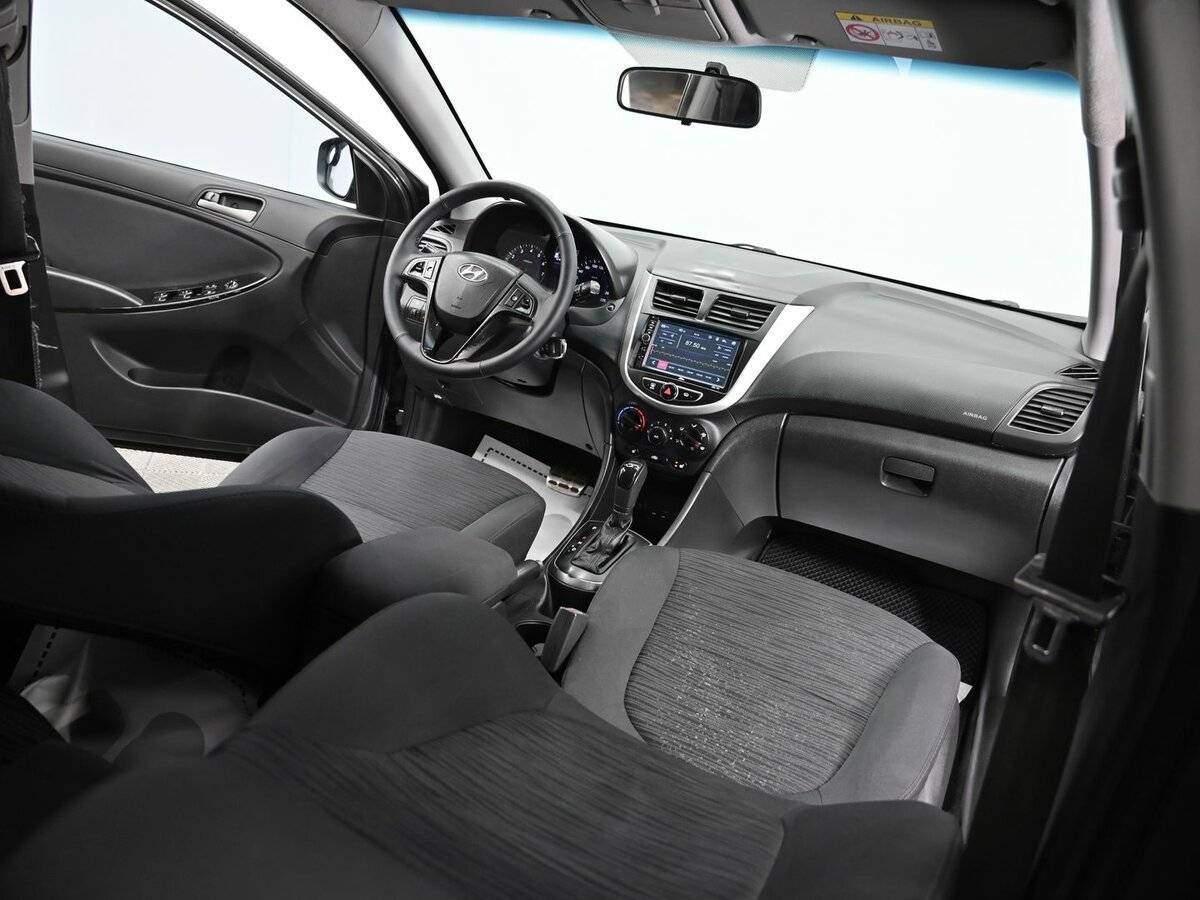 Hyundai Solaris б/у, 2014, Автоматическая. Фото: #13
