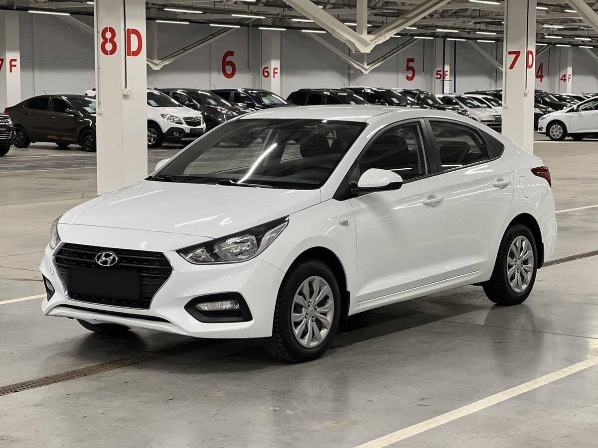 Hyundai Solaris б/у, 2019, Механическая. Фото: #0