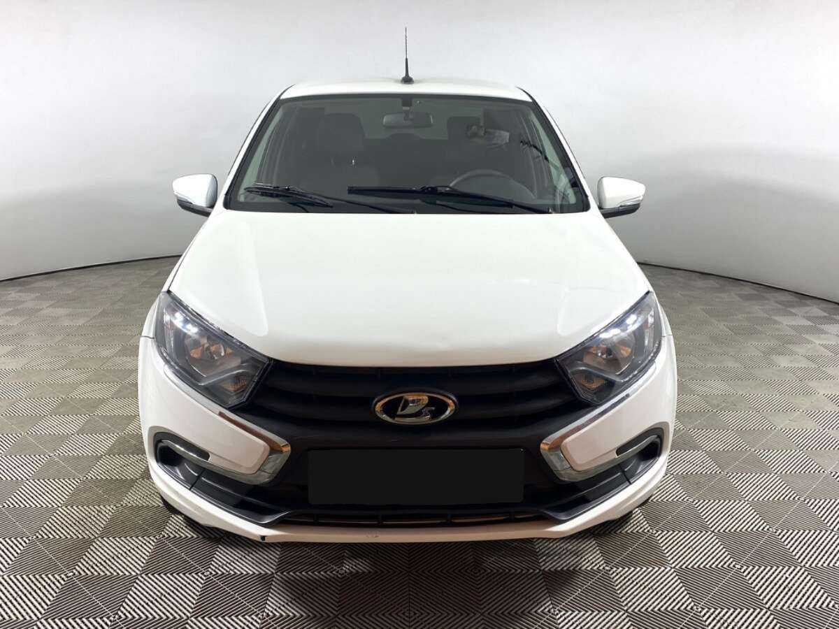 Lada (ВАЗ) Granta б/у, 2022, Механическая. Фото: #1