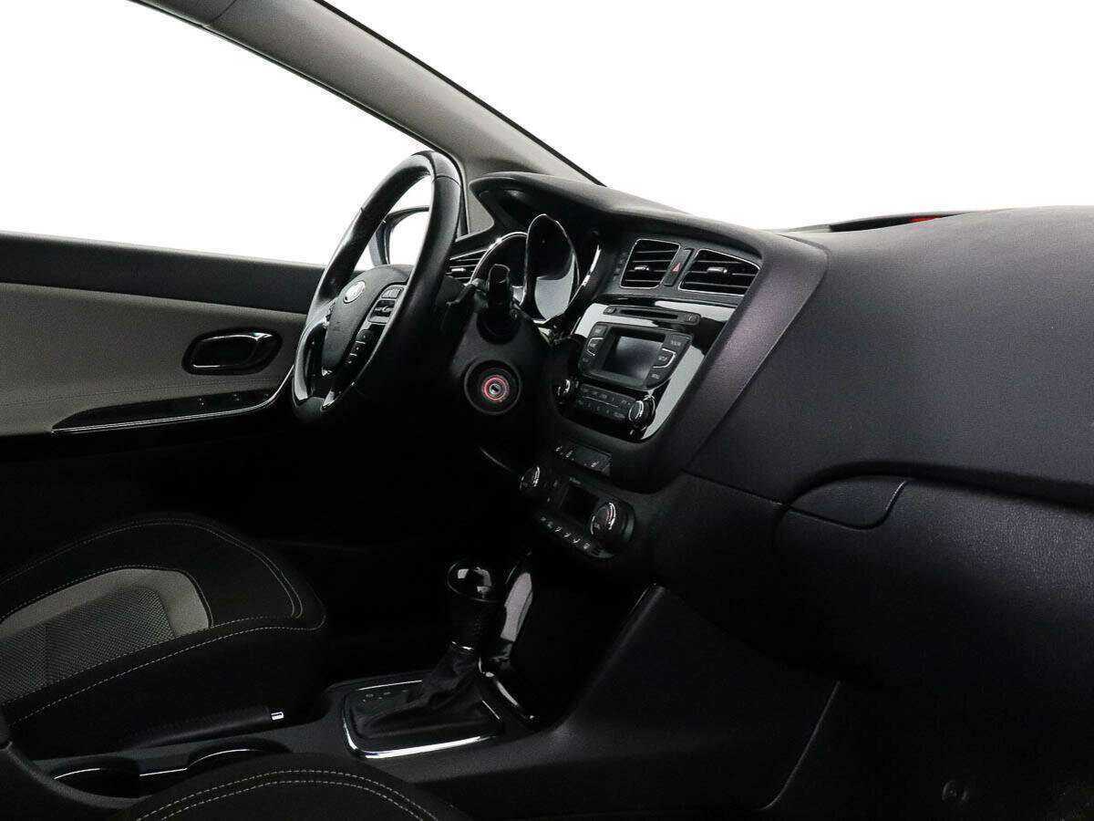 Kia Ceed б/у, 2015, Автоматическая. Фото: #6