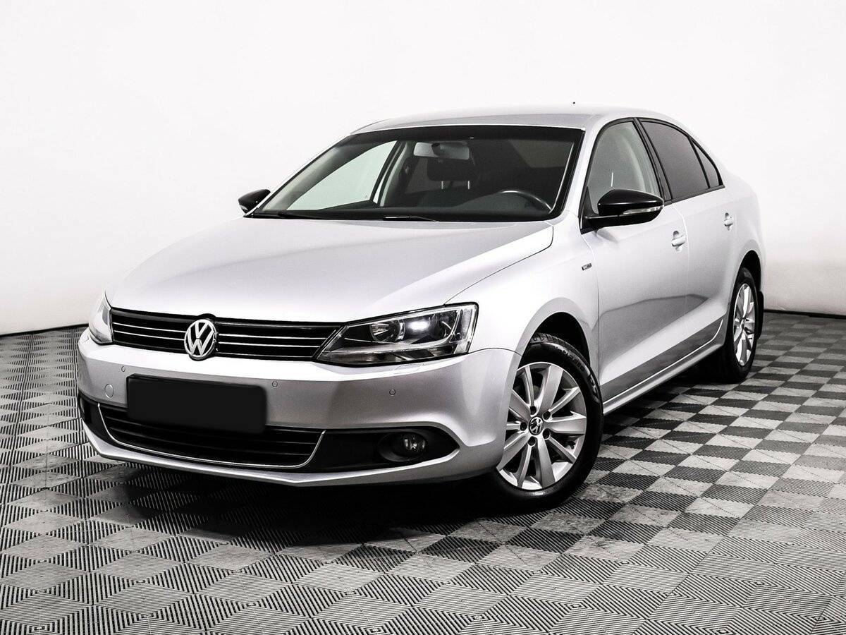 Volkswagen Jetta б/у, 2013, Автоматическая. Посмотреть фото