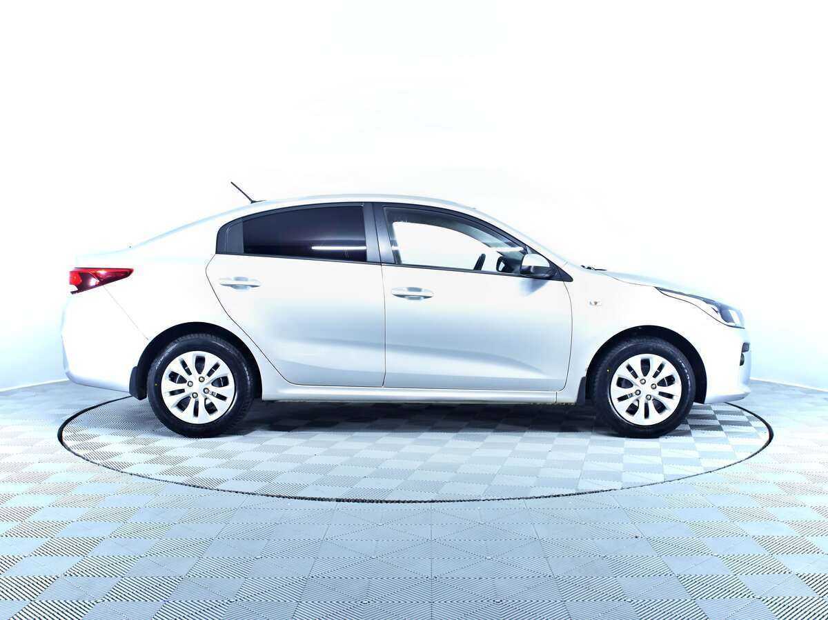 Kia Rio б/у, 2017, Механическая. Фото: #3