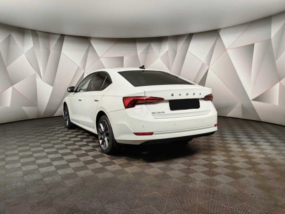 Skoda Octavia б/у, 2021, Автоматическая. Фото: #3