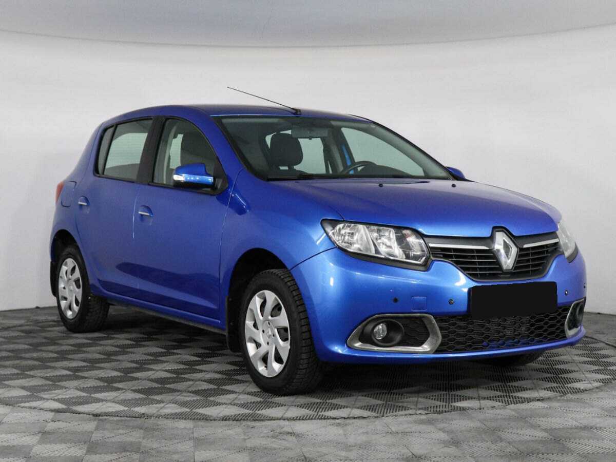Renault Sandero б/у, 2016, Механическая. Фото: #2