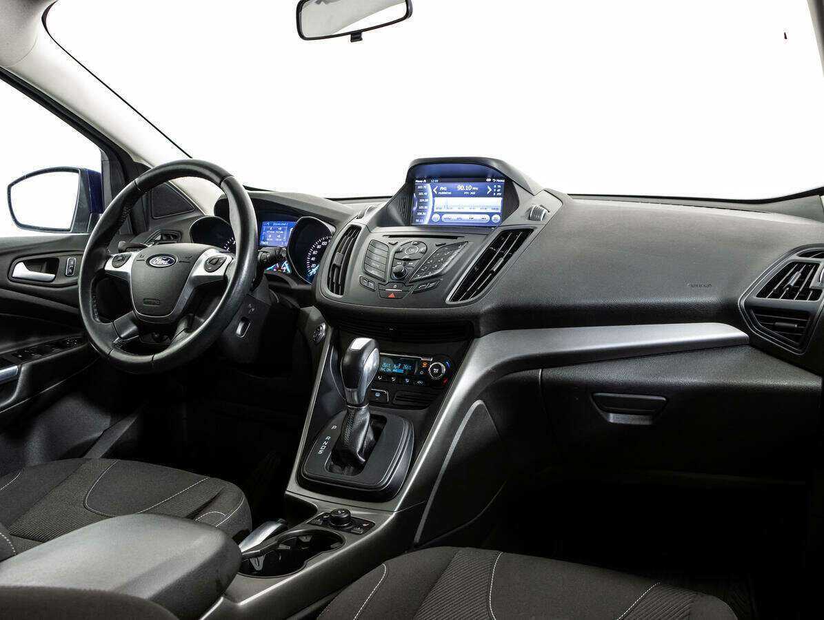 Ford Kuga б/у, 2016, Автоматическая. Фото: #8
