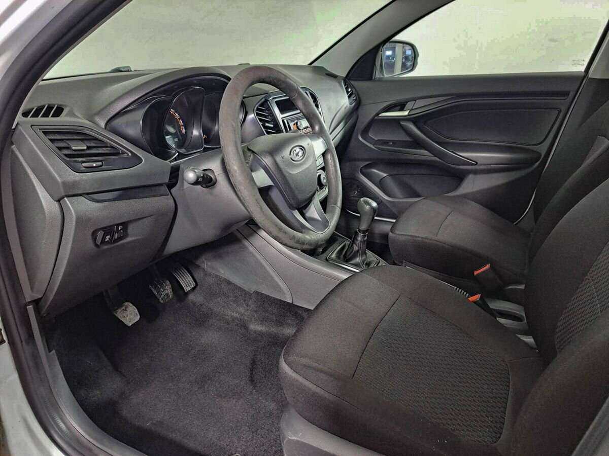 Lada (ВАЗ) Vesta б/у, 2020, Механическая. Фото: #11