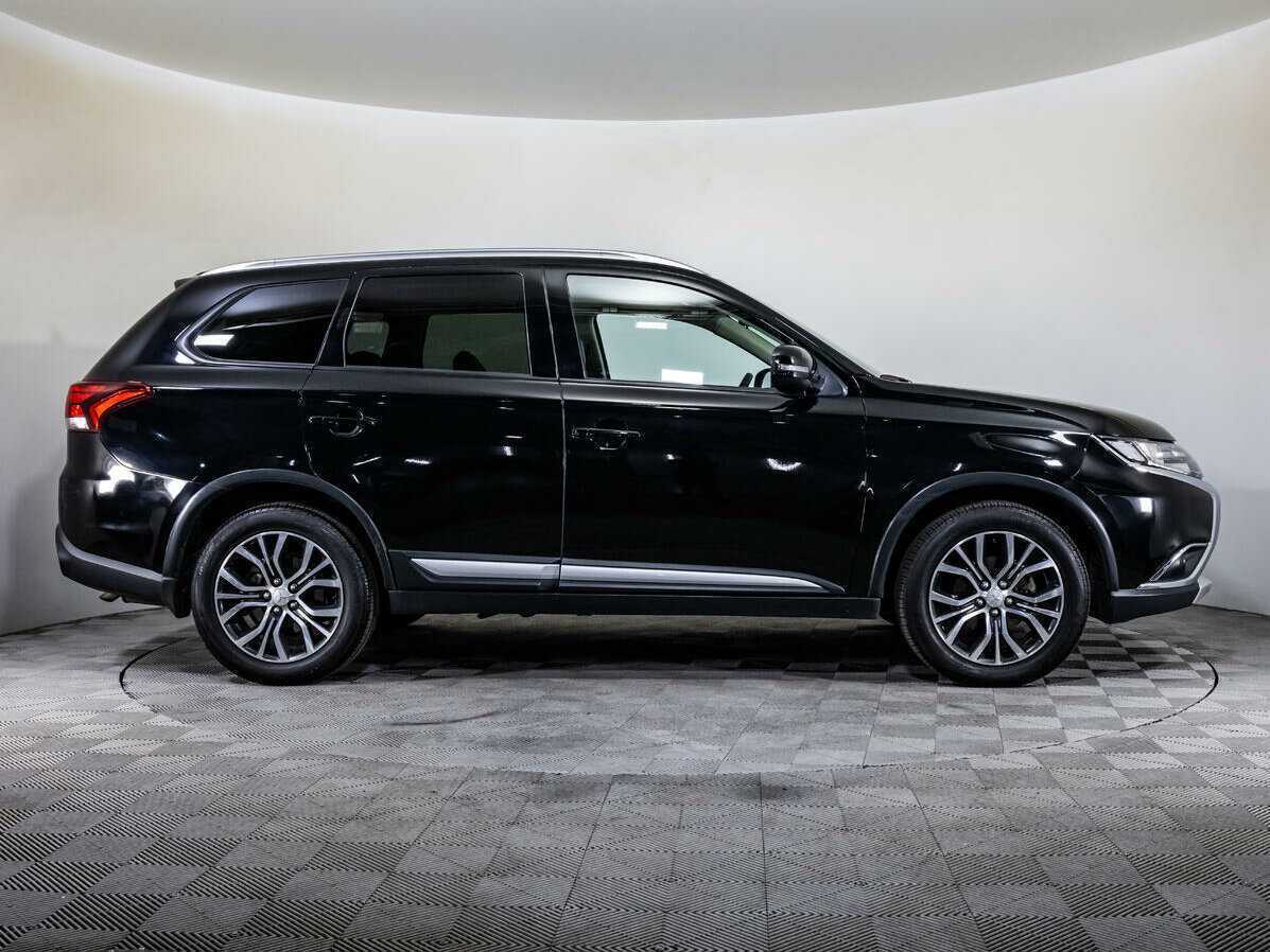 Mitsubishi Outlander б/у, 2017, Вариатор. Фото: #3