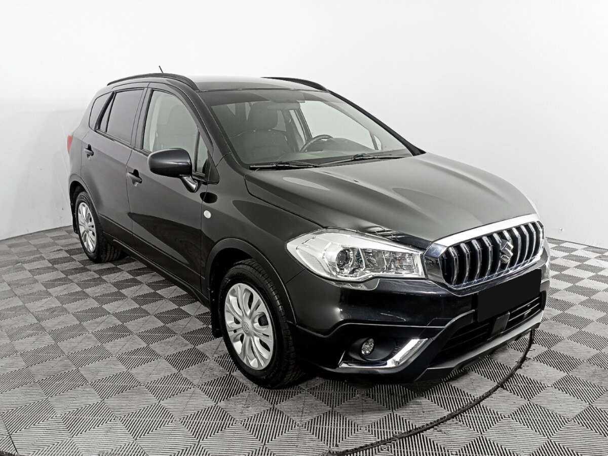 Suzuki SX4 б/у, 2016, Механическая. Фото: #2