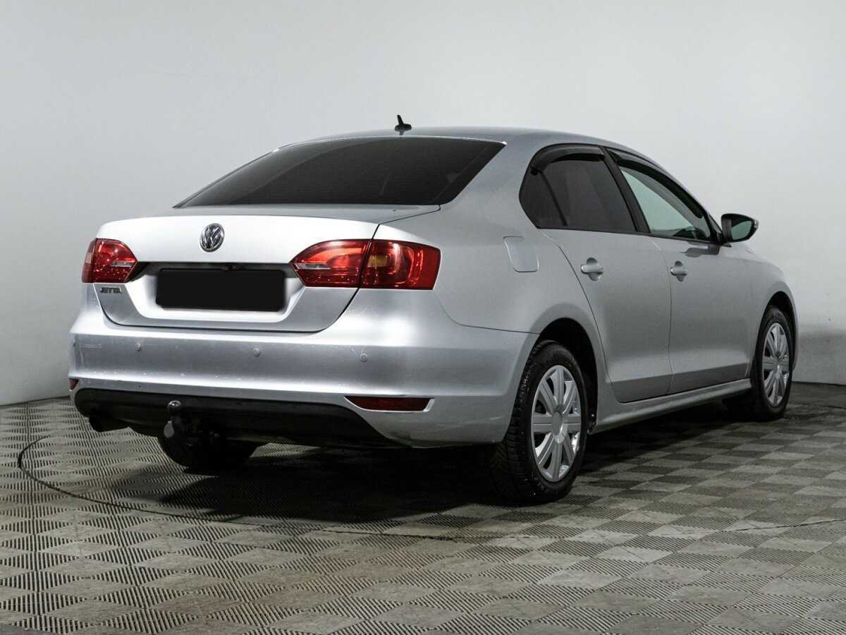 Volkswagen Jetta б/у, 2012, Автоматическая. Фото: #4