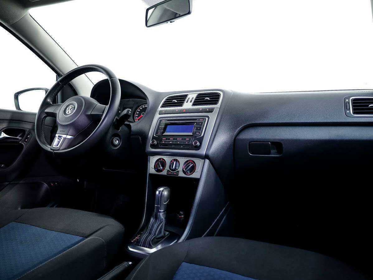 Volkswagen Polo б/у, 2013, Автоматическая. Фото: #7